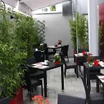 Expo Milan Szálloda 3*