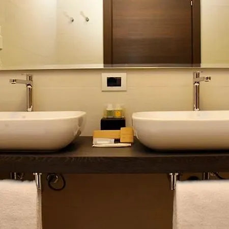 Hotel Expo Milan&spa 3*
